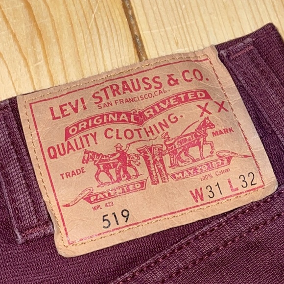 LEVI STRAUS & CO. Maroon Jeans - Picture 6 of 6